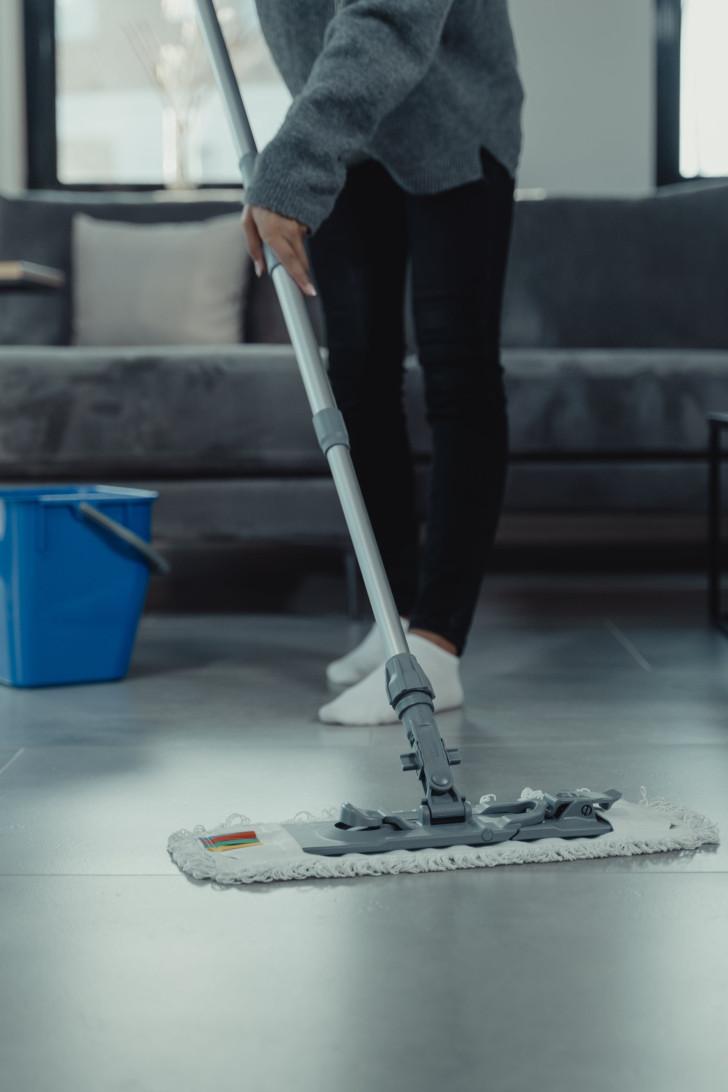 Oli essenziali per la pulizia dei pavimenti