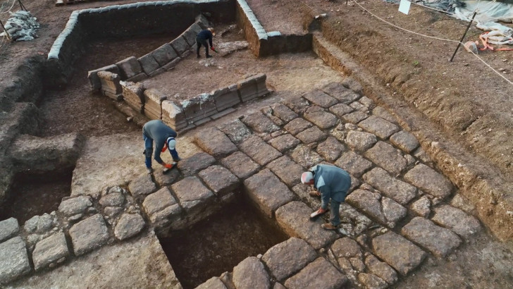 Riesige antike römische Militärbasis in Israel