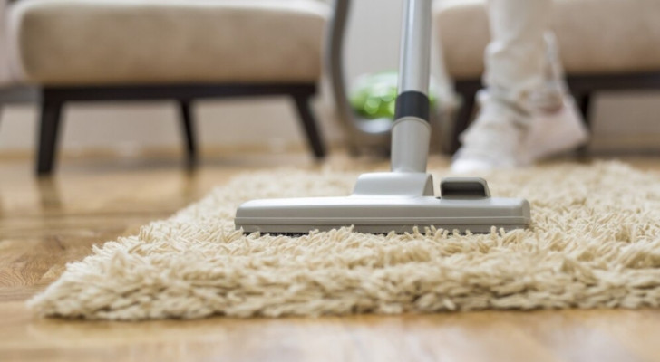 Rimedi naturali per eliminare i cattivi odori dai tappeti