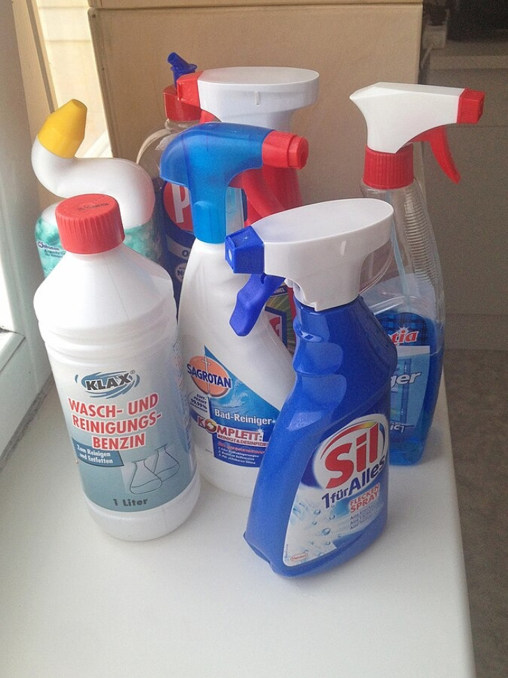 Why is it important to keep detergents orderly?