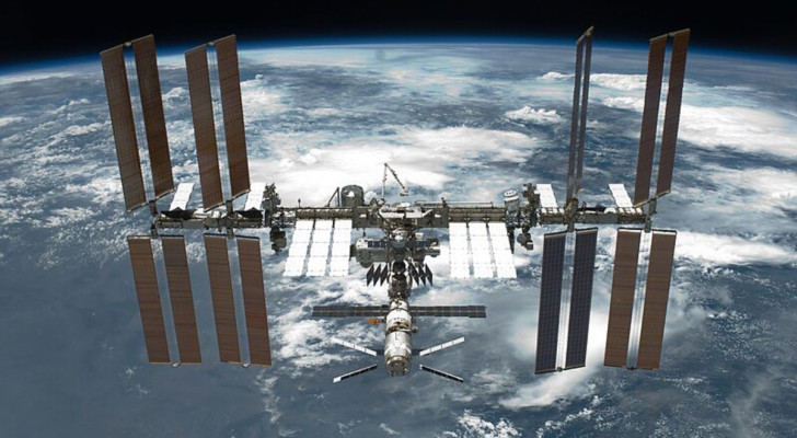 Pallet batterijen van ISS in ongecontroleerde terugkeer