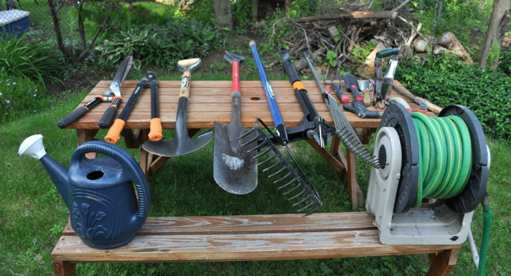 3. Préparez les outils de jardinage