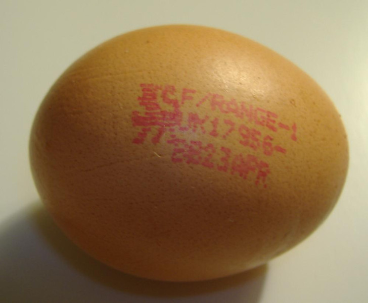 Le uova vengono suddivise per classi: A, B e C