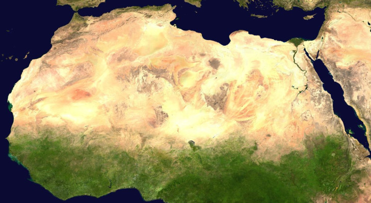 Luchtfoto van de Saharawoestijn