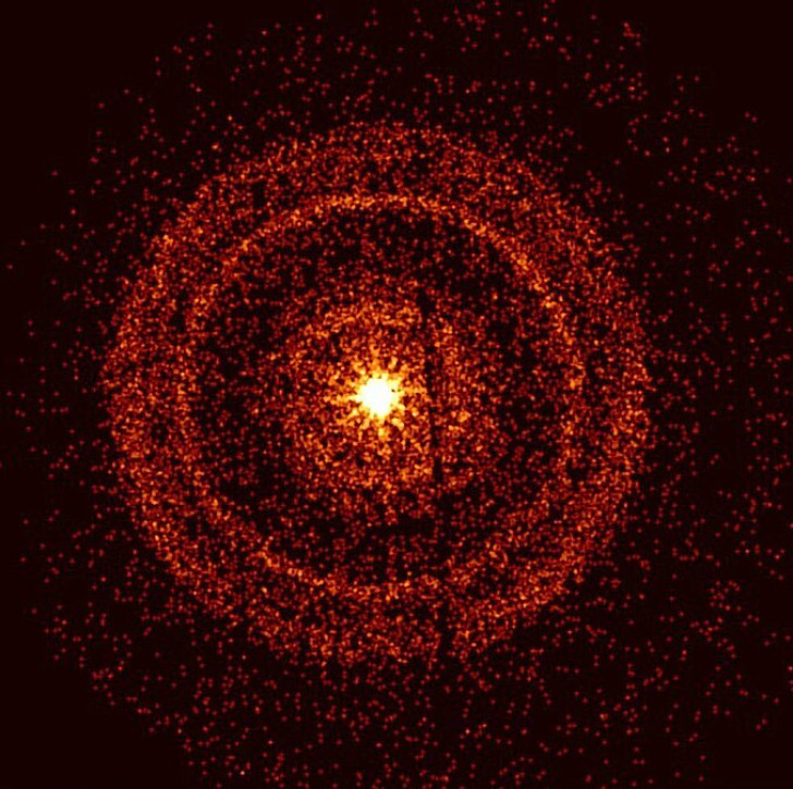 Röntgenopname van GRB 221009A toont cirkelvormige ringen rond de gammastraaluitbarsting
