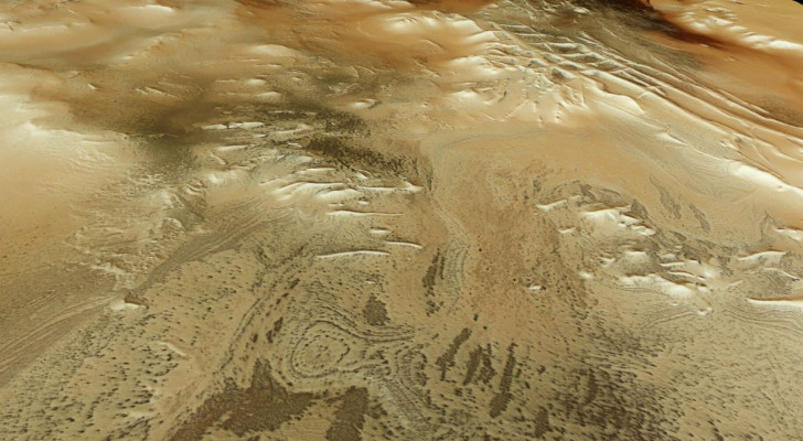 Fågelperspektiv över området på Mars yta där konstiga spindlar dök upp