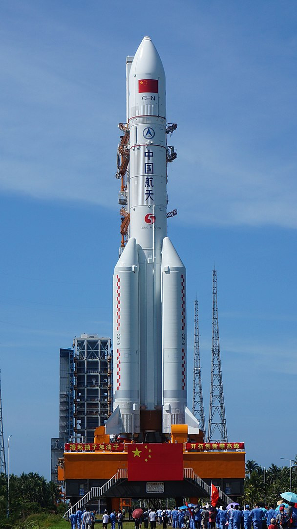 De Chinese raket Long March 5 Y2