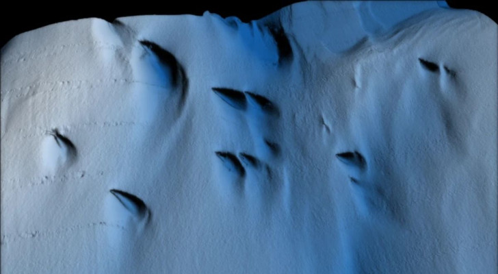 Enkele van de vreemde formaties ontdekt tijdens de verkenning van de Dotson-ijsplaat