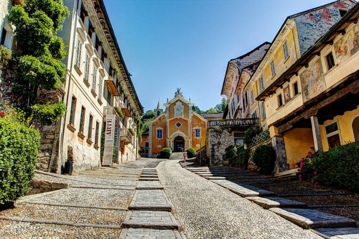 14. Orta San Giulio (Piemonte)