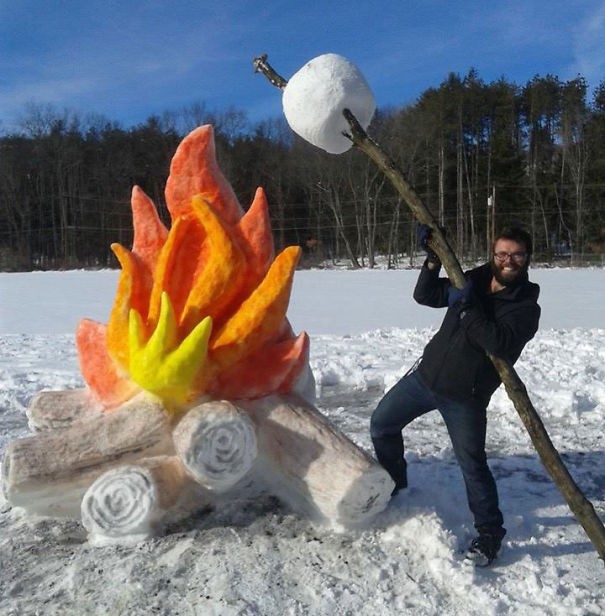 Quando hai un grande marshmallow da scaldare hai bisogno anche di un grande fuoco :-)