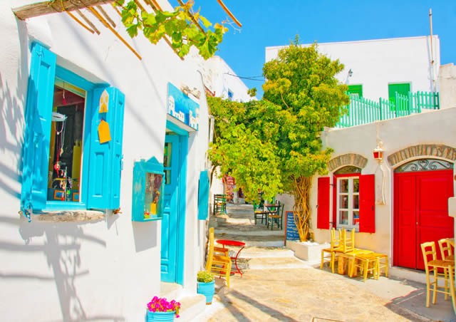 20. Het eiland Amorgos, Griekenland