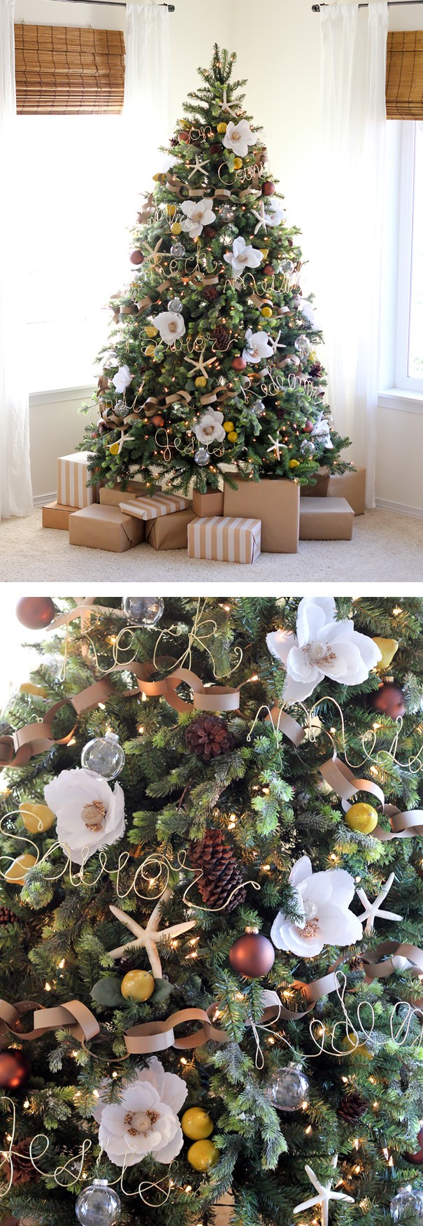 Alternare i fiori con elementi a tema può essere un modo per inglobare l'albero di Natale in uno spazio speciale! ;-)