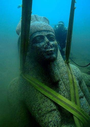 Heracleion: découverte par les archéologues une ville entière sous les eaux de la Méditerranée - 6
