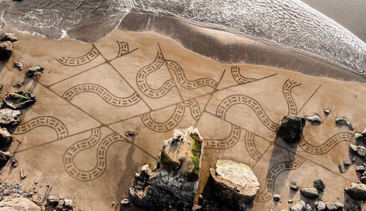 Un ragazzo lascia il suo lavoro per creare incredibili opere d'arte sulla sabbia - 5