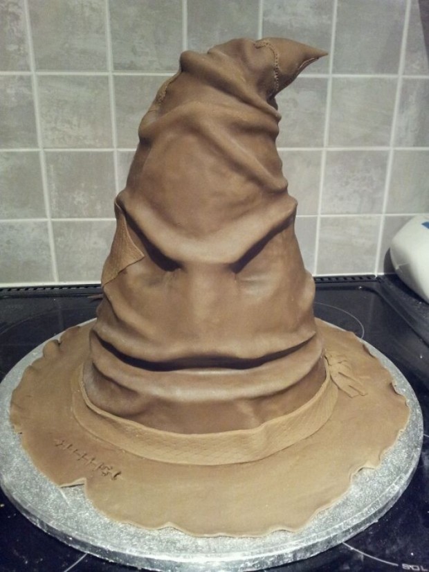 Gli appassionati di Harry Potter dovranno indossare il cappello prima di poterlo mangiare...