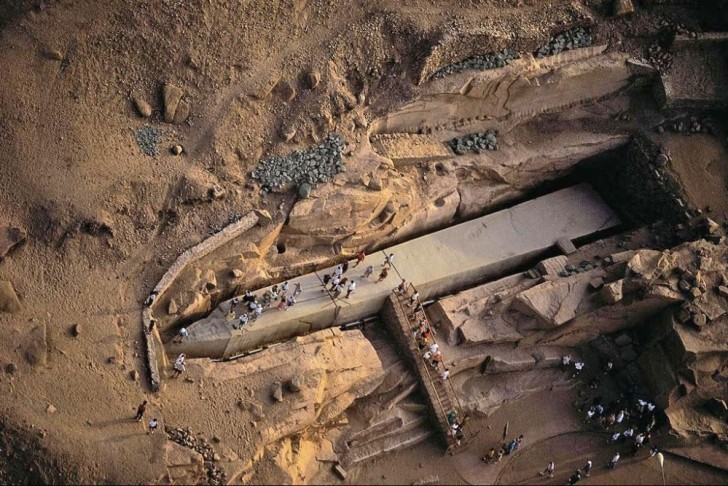 Der unvollständige Obelisk in Ägypten