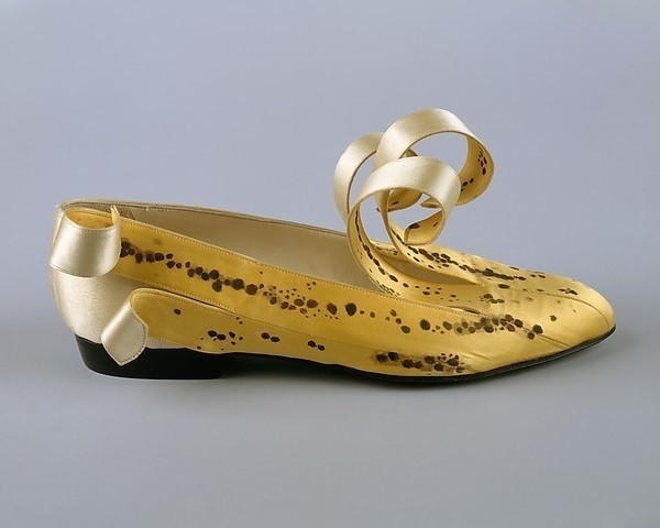 20. Ballerine banana del designer francese Isabel Canovas