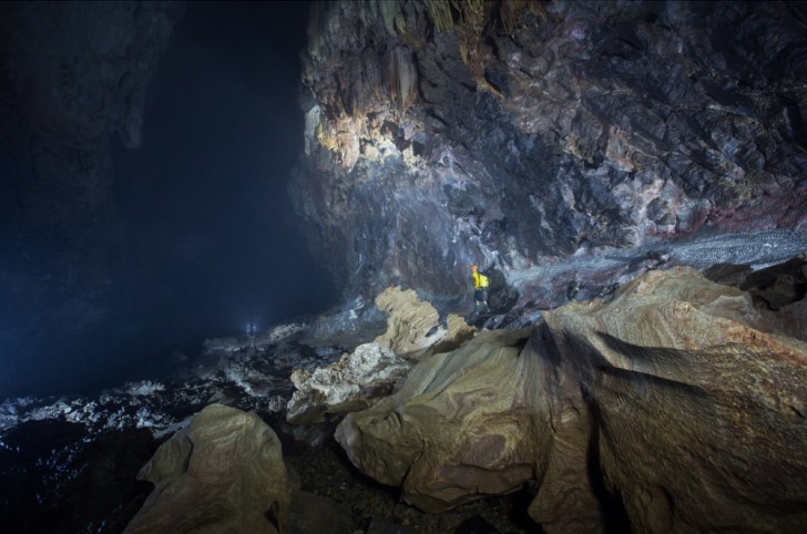 La grotte est riche en fossiles et stalactites. Après la découverte de la grotte, des équipes de chercheurs ont travaillé pour en savoir plus sur l'histoire de cette cavité.