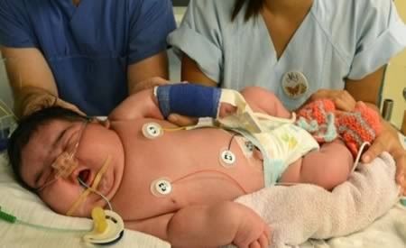 Jasleen, la neonata più grande della Germania