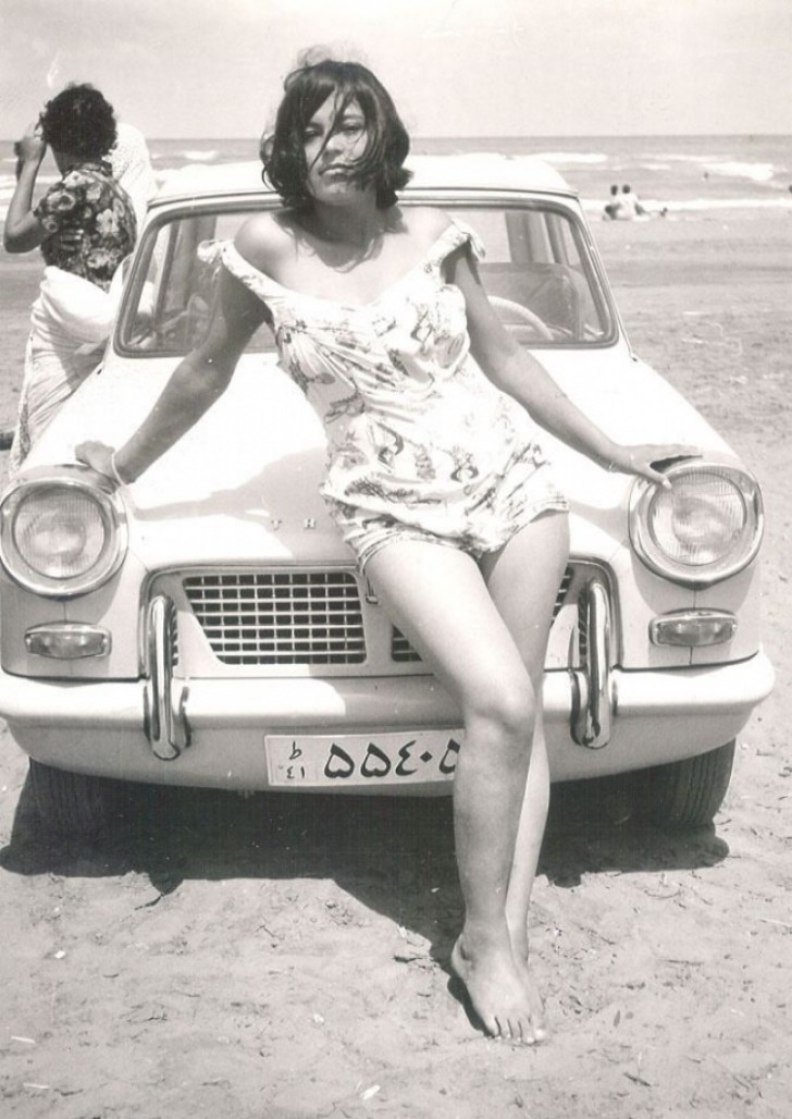 Eine Iranerin im Jahre 1960, als das Land überraschend frei und avantgardistisch war