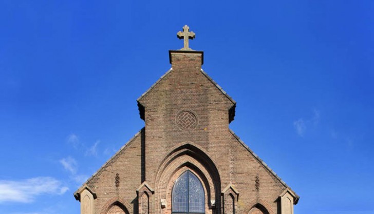 Soprattutto nei Paesi Bassi, sono numerose le chiese non più in funzione: reimpiegarle con nuove destinazioni d'uso è un modo per non farle cadere nel degrado.