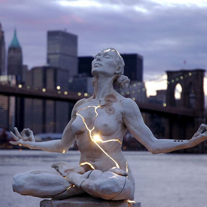 11 puissantes sculptures qui vont vous marquer l'esprit - 18