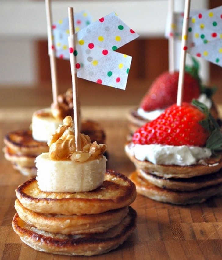 5. Create de mini pancake tenendo insieme i diversi strati con uno stuzzicadenti.