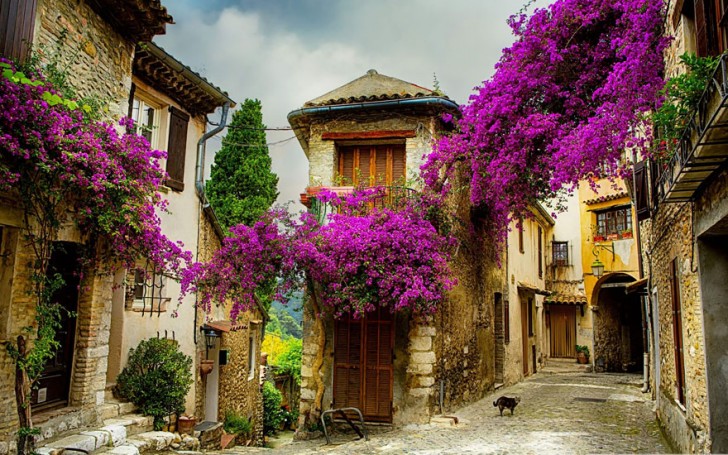 Un piccolo villaggio in Provenza, Francia