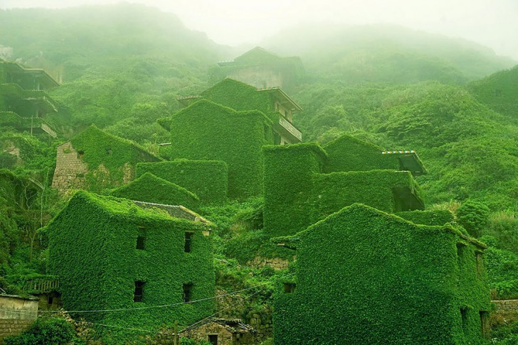 Villaggio abbandonato di pescatori a Shengsi, Cina