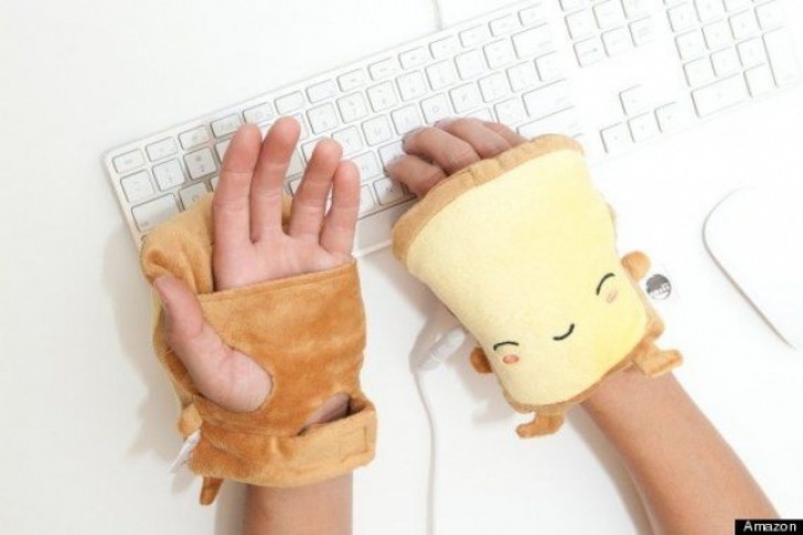12. Simpatici guanti per chi al computer ha le mani sempre congelate