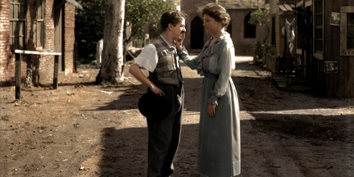 Helen Keller rencontre Charlie Chaplin en 1918.
