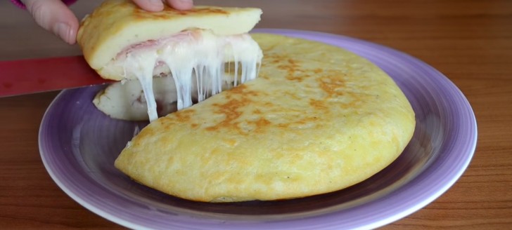 Aardappeltortilla met ham en kaas: een 'schandalig' eenvoudig gerecht met een unieke smaak - 1