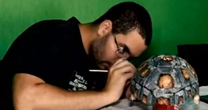 Asi es como el team se dirigio a un artista Yuri Caldera que la ha pintado on colores mas realisticos utilizando pintura no toxica