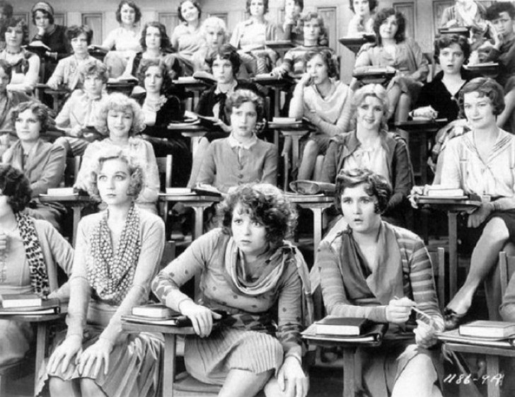Jeunes femmes pendant une leçon d'éducation sexuelle, 1929