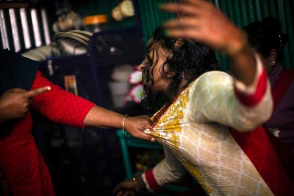 Der Vormarsch der Prostitution in Bangladesh ist eng mit dem Elend des Landes verknüpft: Mehr als 50% der Bevölkerung lebt unterhalb der Armutsgrenze