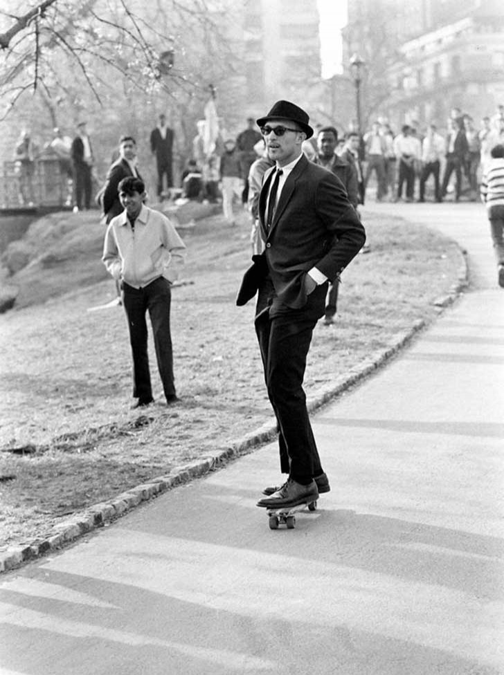 26. Uomo a Central Park (New York, 1965).