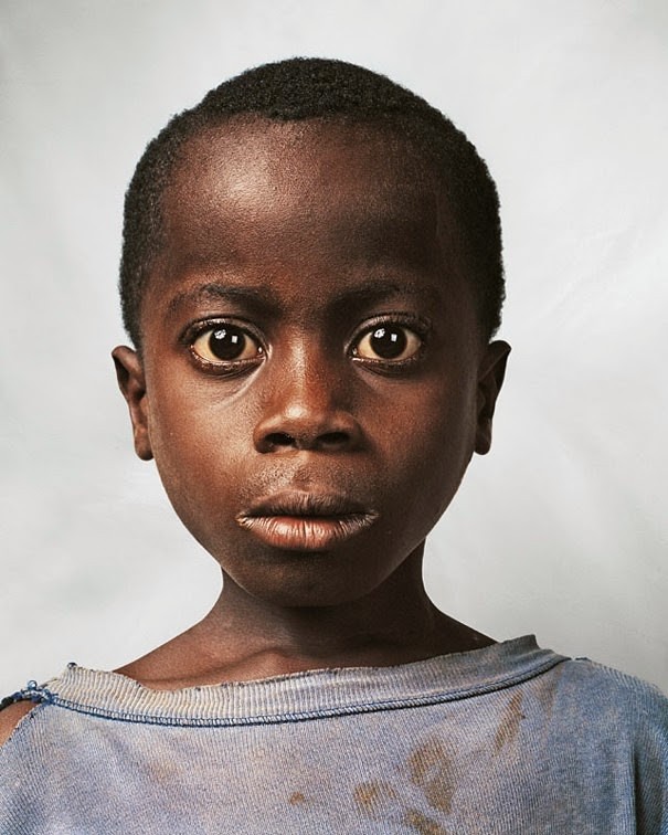 8. Nom inconnu, 9 ans Côte d'Ivoire.