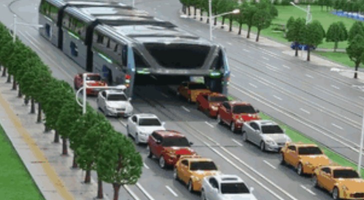 El autobus que pasa sobre los autos se convirtio en realidad: aqui con ustedes esta joya de la tecnologia! - 1