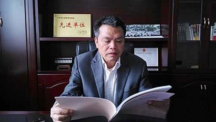 Xiong Shuihua è un imprenditore cinese che ha fatto fortuna nell'industria dell'acciaio.