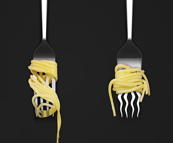 Une fourchette avec des dents ondulées pour empêcher les spaghettis de se dérouler.