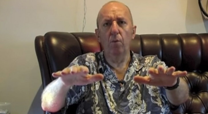 Um homem com mal de Parkinson mostra o incrível efeito da maconha no seu tremor...