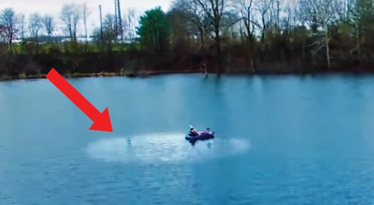 Regardez ce qu'on peut faire en versant dans un lac une cuillère d’huile