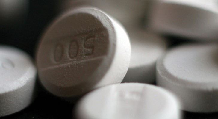 Gemäß einer Studie führt das Paracetamol auch in kleinen Dosen zu irreparablen Schäden an der Leber