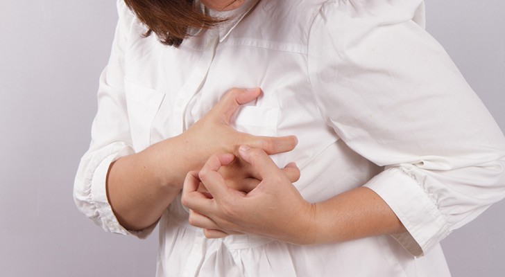 Crise cardiaque: les symptômes chez les femmes sont différents de ceux des hommes. 
Découvrez quels sont ces symptômes.