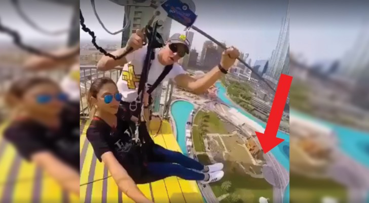 Taking a ride down from a skyscraper in Dubai! Check it out!