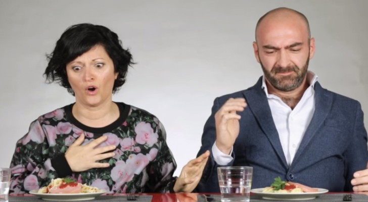 Assaggio di ricette russe a base di pasta: le reazioni di queste coppie italiane sono tutte da gustare