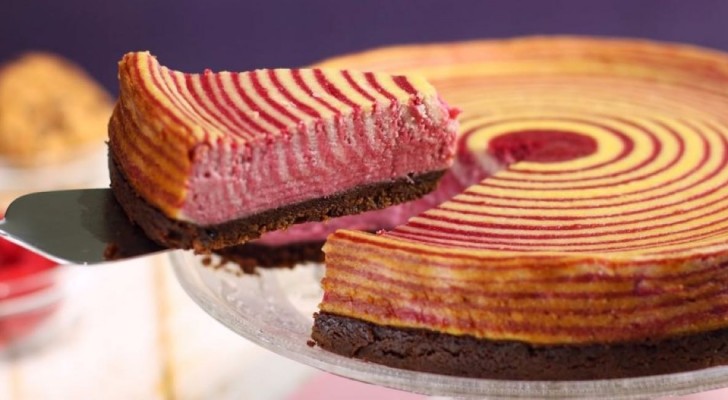 Ecco la torta di lamponi più bella che potete preparare... per non parlare di quanto è buona!