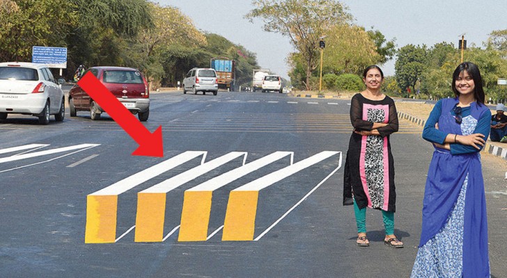 In India le strisce pedonali 3D fanno rallentare i guidatori indisciplinati
