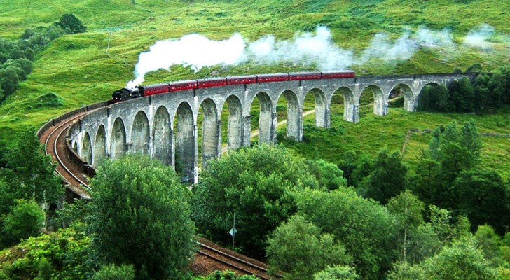 Il treno Hogwarts Express di Harry Potter esiste davvero ed attraversa le magnifiche Highland scozzesi