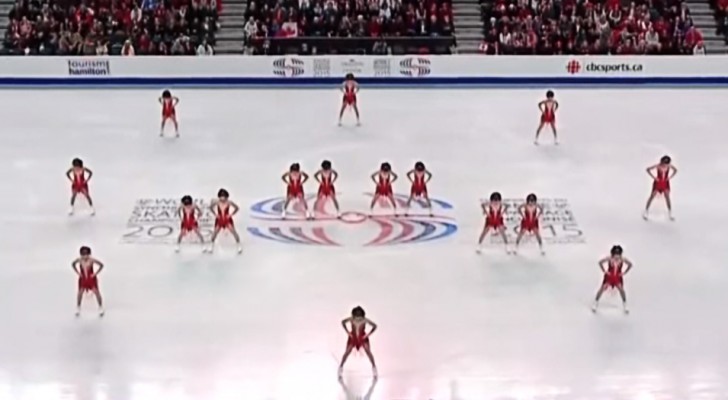 A coreografia destas 16 meninas levou o público ao delírio!